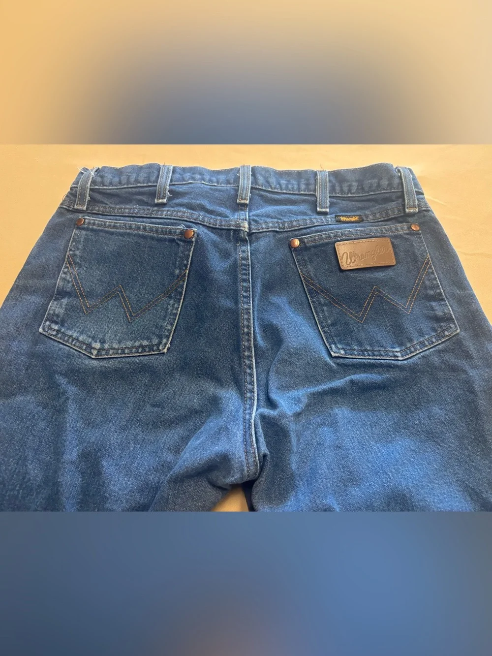 Wrangler 13MWZ Cowboy Cut Straight Leg Jeans Mens 34x34 (Act 33x33) Distressed